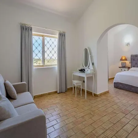 Glorious Carvoeiro 4 Bedrooms Quinta Pedro 8 Tennis Court Pool Table Ping Pong * Carvoeiro (Lagoa)
