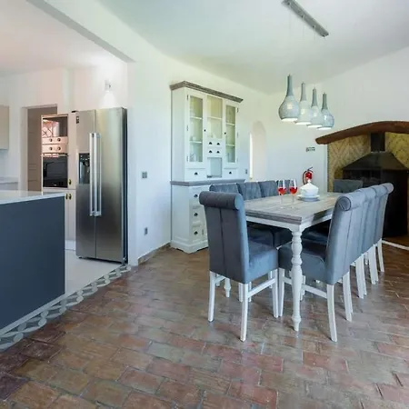 Glorious Carvoeiro 4 Bedrooms Quinta Pedro 8 Tennis Court Pool Table Ping Pong Carvoeiro (Lagoa)