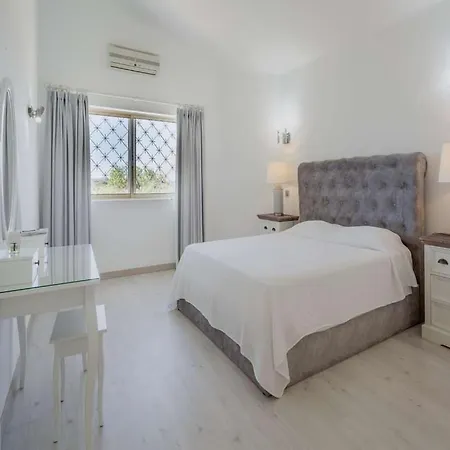 Glorious Carvoeiro 4 Bedrooms Quinta Pedro 8 Tennis Court Pool Table Ping Pong Villa *