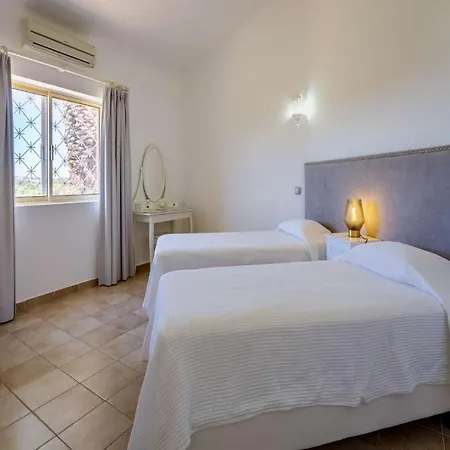 Glorious Carvoeiro 4 Bedrooms Quinta Pedro 8 Tennis Court Pool Table Ping Pong Villa Carvoeiro