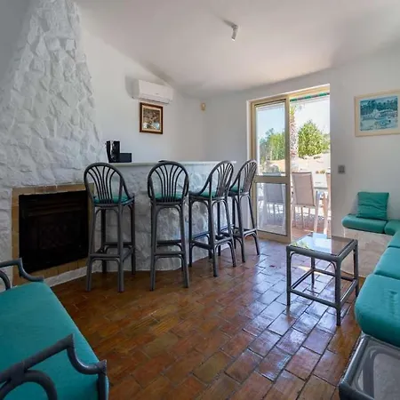Villa Glorious Carvoeiro 4 Bedrooms Quinta Pedro 8 Tennis Court Pool Table Ping Pong Carvoeiro